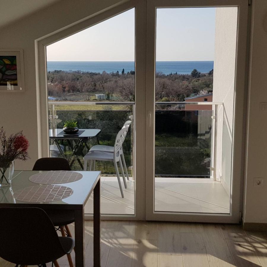 Apartment Serena, Sea View, Peroj Exterior foto